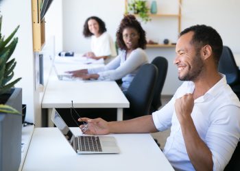 A Guide to Selecting Staffing Agency Software for Your Business