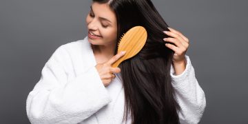 8 ways to get shiny and thick hair
