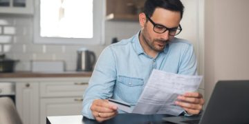 Credit Card or Personal Loan? What’s The Difference?