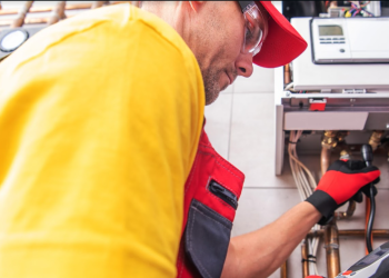 Repair or Replace: Should You Fix Your Leaking water heater Now?