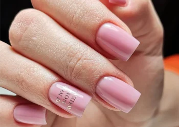 Nika Zemlyanikina: The Secret Ingredient Behind Show-Stopping Nails